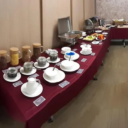 Bily Pav Hotel