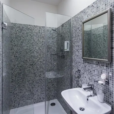 Hotel Bílý Páv Benátky nad Jizerou