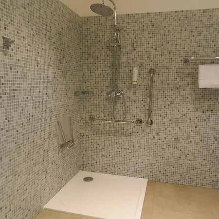 Hotel Bily Pav