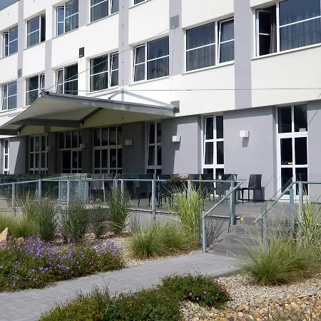 Hotel Bily Pav Benátky nad Jizerou